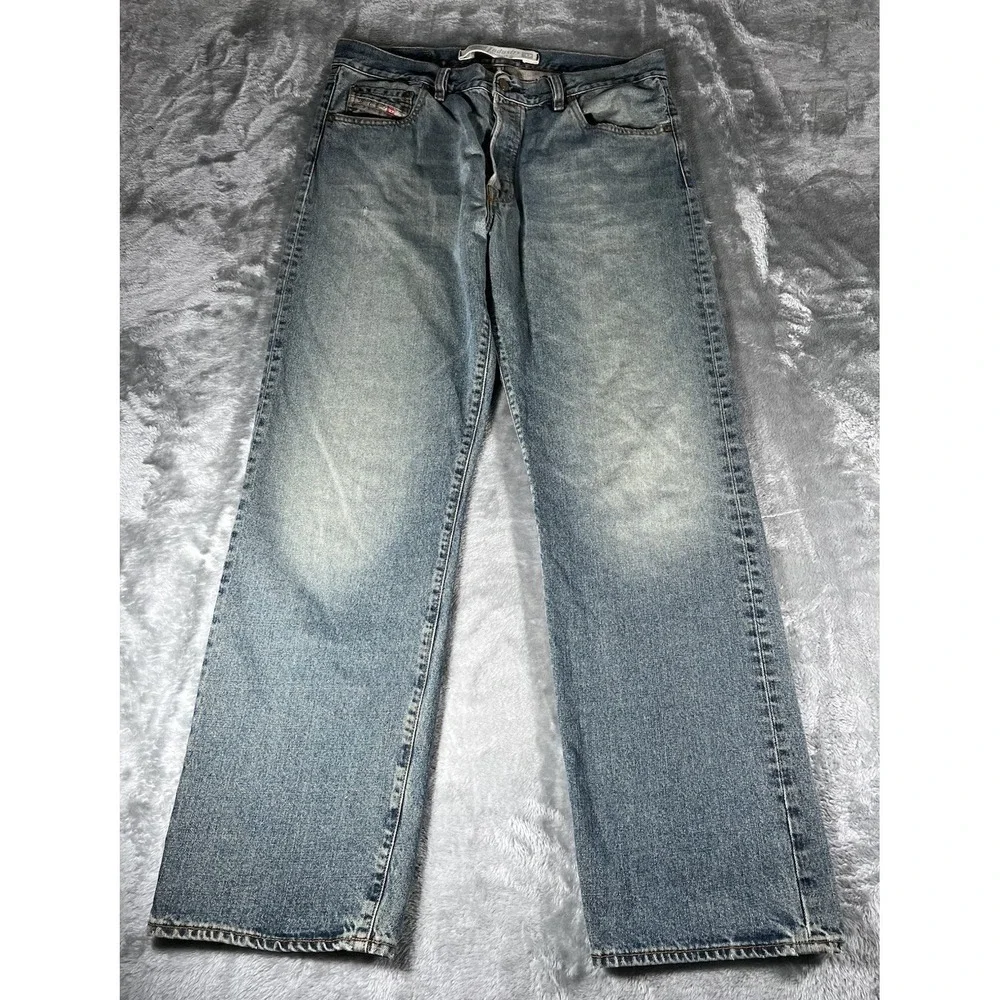 Diesel Jeans Men Size 36x31 Blue Denim Made In Italy Straight